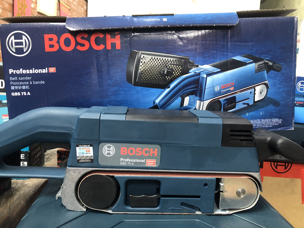 Máy chà nhám Băng Bosch GBS 75A cho khả năng ứng dụng đa dạng 
